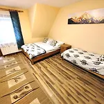 Couette-café Maria Szumal 3*