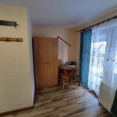 Maria Szumal 3*